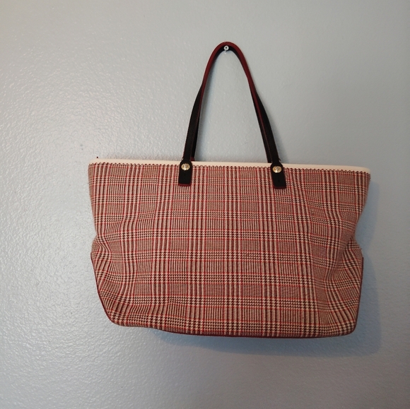 Henri Bendel New York Handbag - Picture 7 of 16